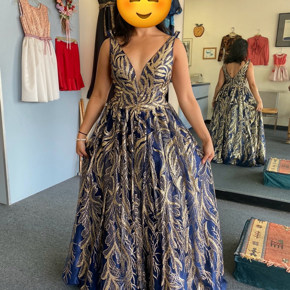Elegant Navy and Gold Evening Gown